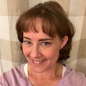 Meet your Posher, Angela